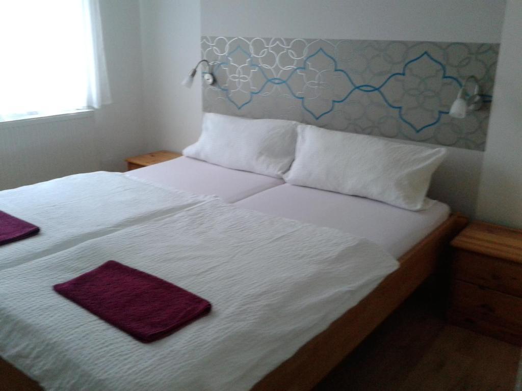 Janus Apartman Sárvár Chambre photo