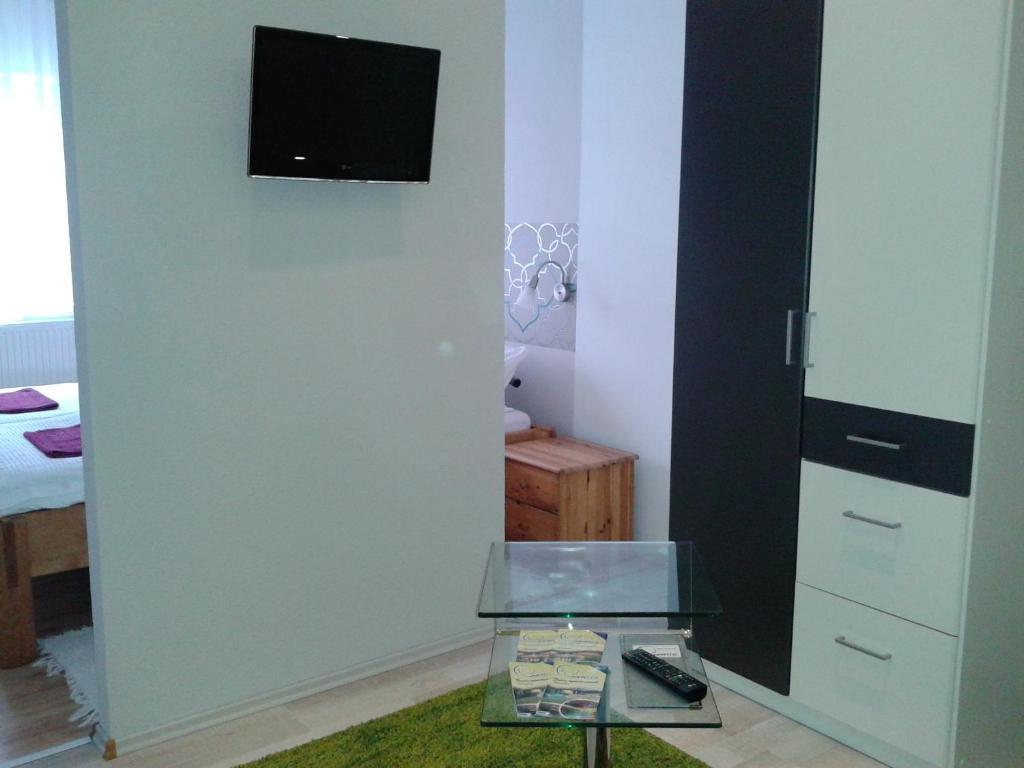 Janus Apartman Sárvár Chambre photo